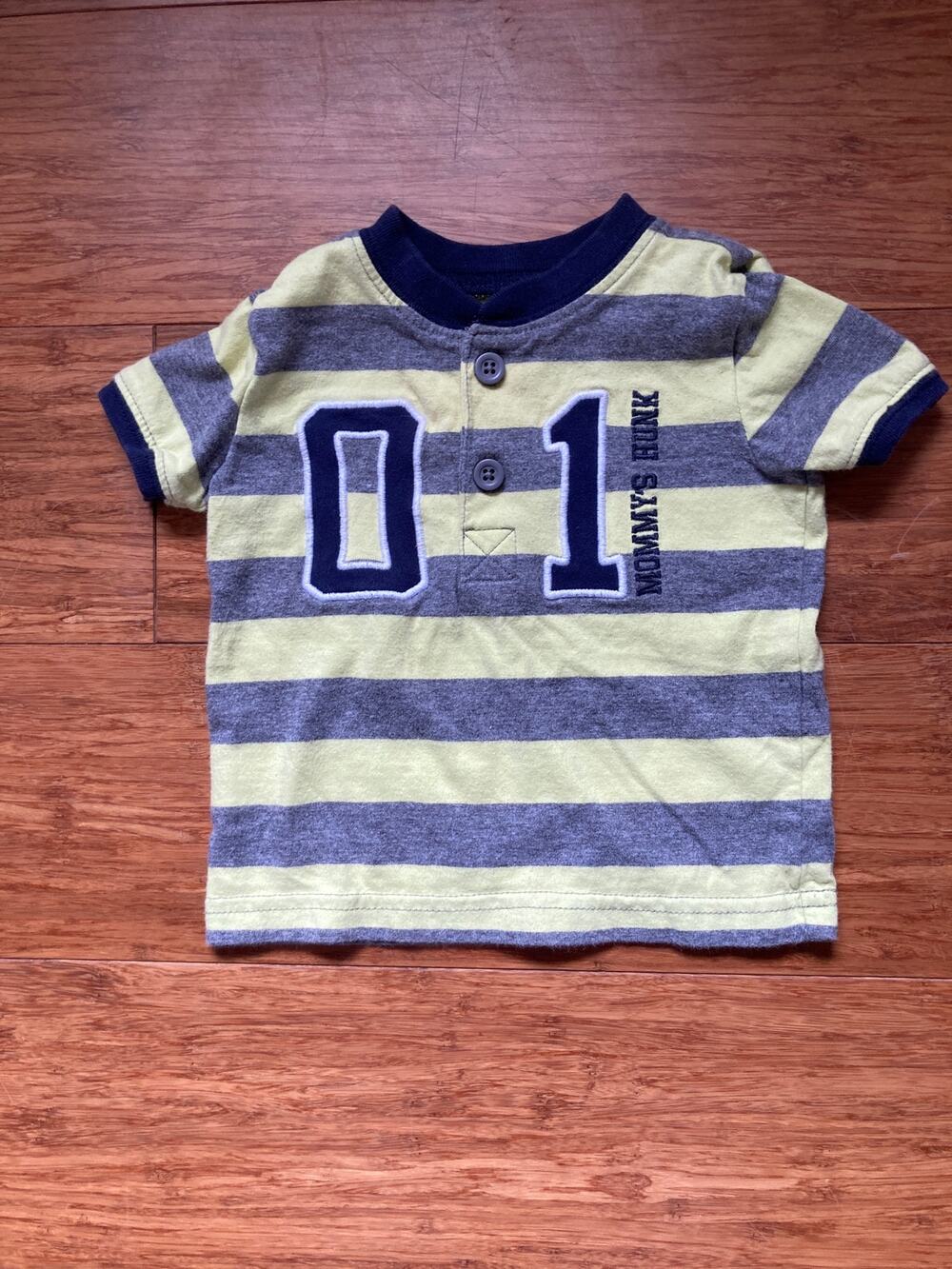 Carter’s Striped “Mommy’s Hunk” Pullover Top, Size 0-3M